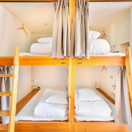 Hostel Ogk Mix Domitory Room "Not Studio Just Shared Room"- Vacation Stay 69328V Osaka Dış mekan fotoğraf